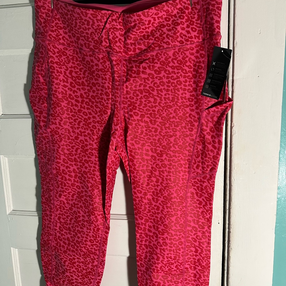 Torrid Women's Pink Leopard Leggings